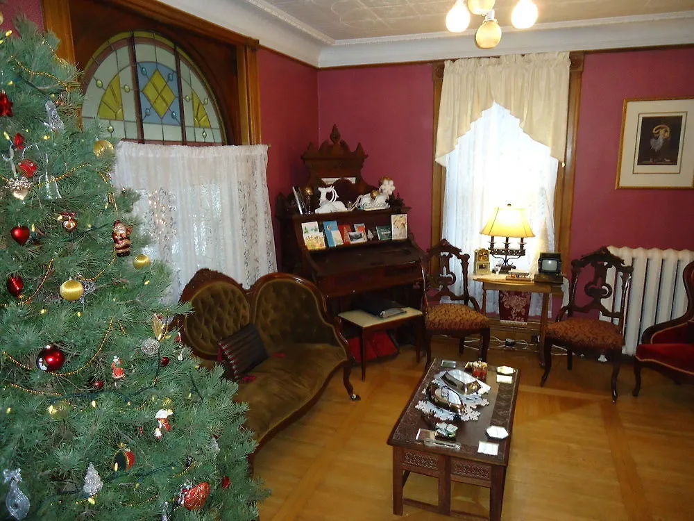 Absolute Elegance Bed And Breakfast Niagara Falls