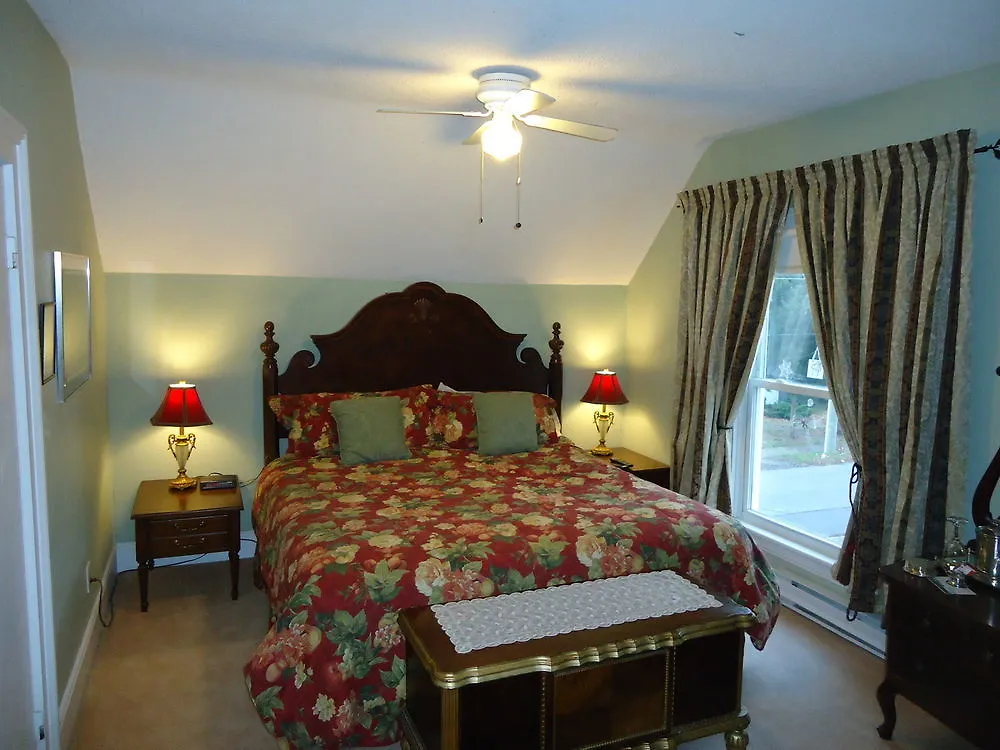 *** Bed & Breakfast Absolute Elegance Bed And Breakfast Niagara Falls Canada