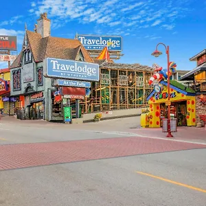 Hotel Travelodge By Wyndham At The Falls