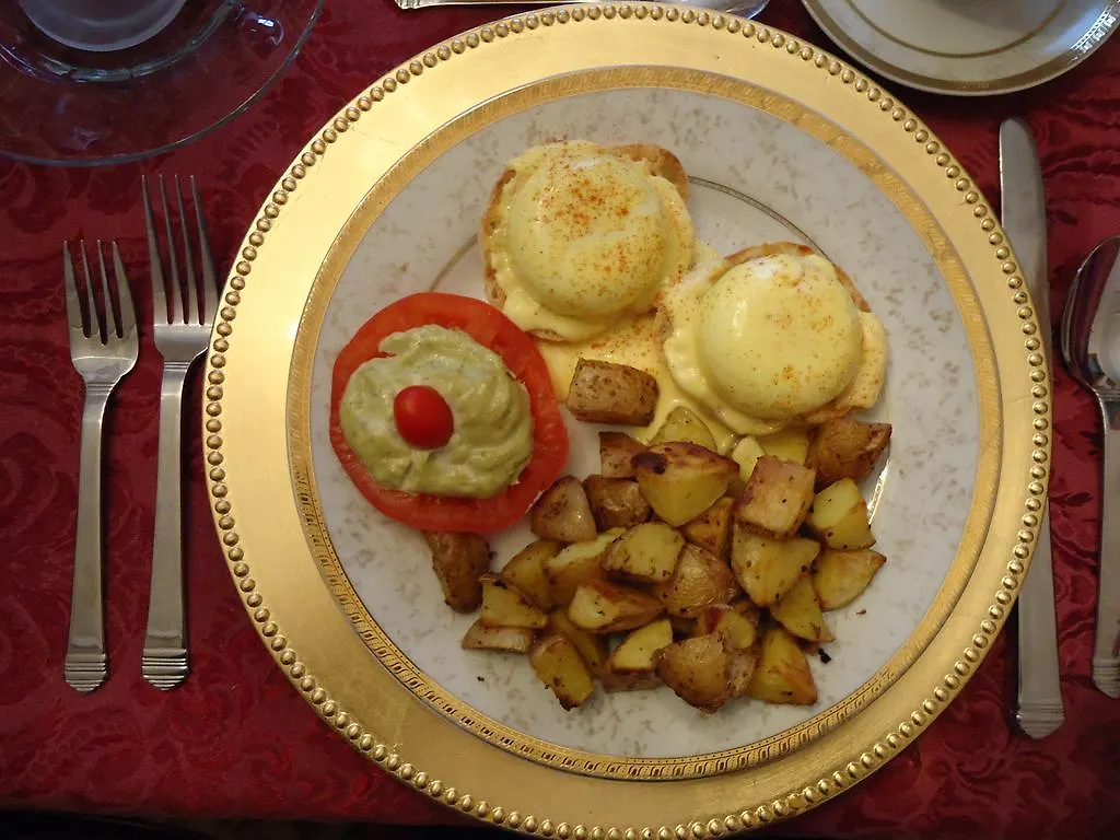 Bed & Breakfast Absolute Elegance Bed And Breakfast Niagara Falls