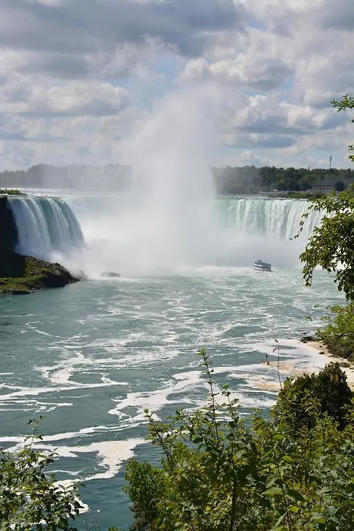 *** Bed & Breakfast Absolute Elegance Bed And Breakfast Niagara Falls Canada