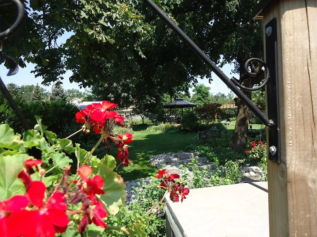 Absolute Elegance Bed And Breakfast Niagara Falls
